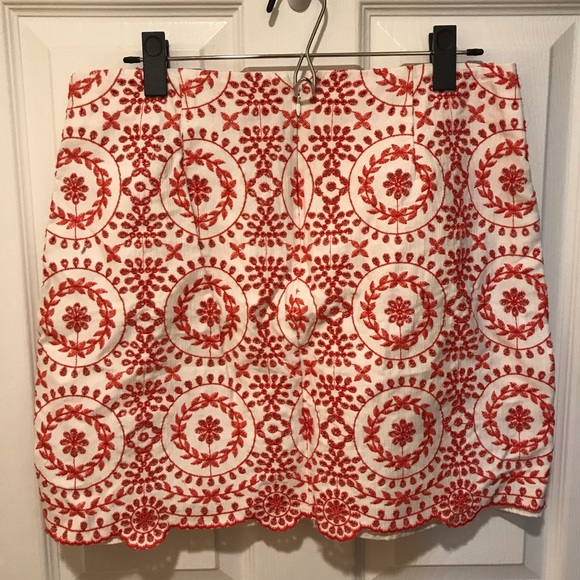 LOFT Embroidered Lace Shift Skirt - Picture 2 of 3